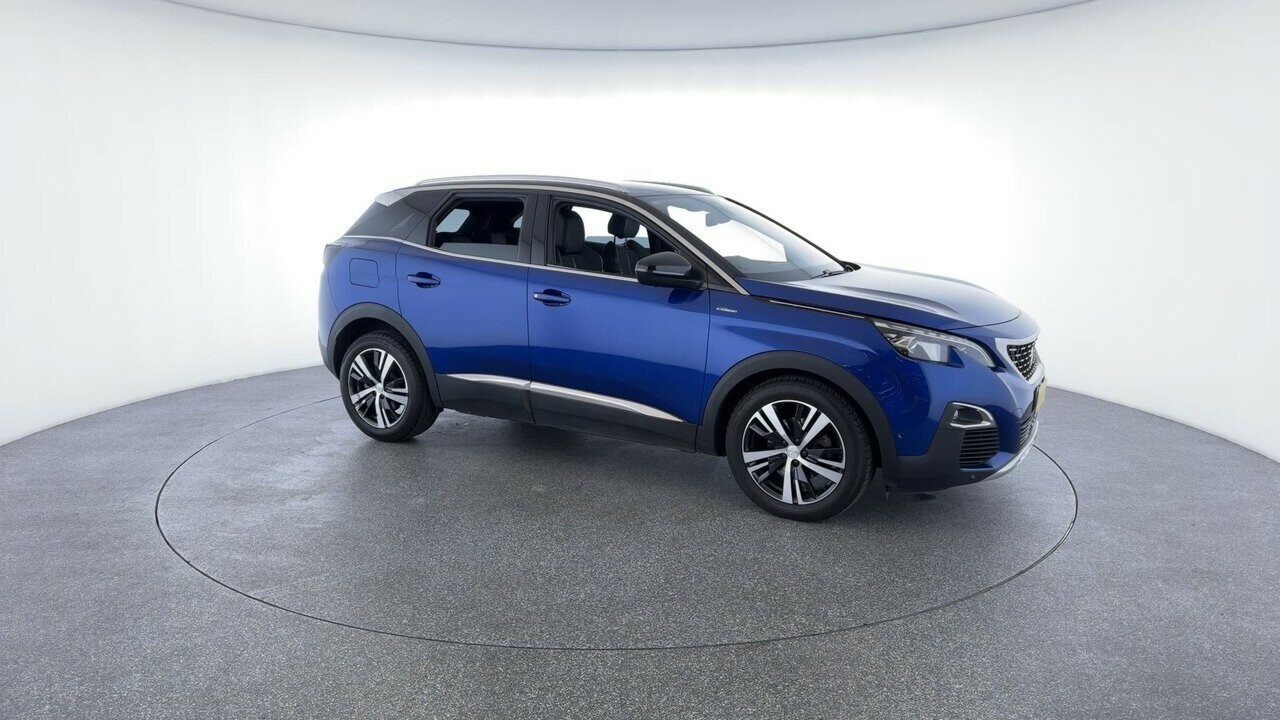 Peugeot 3008 image 2