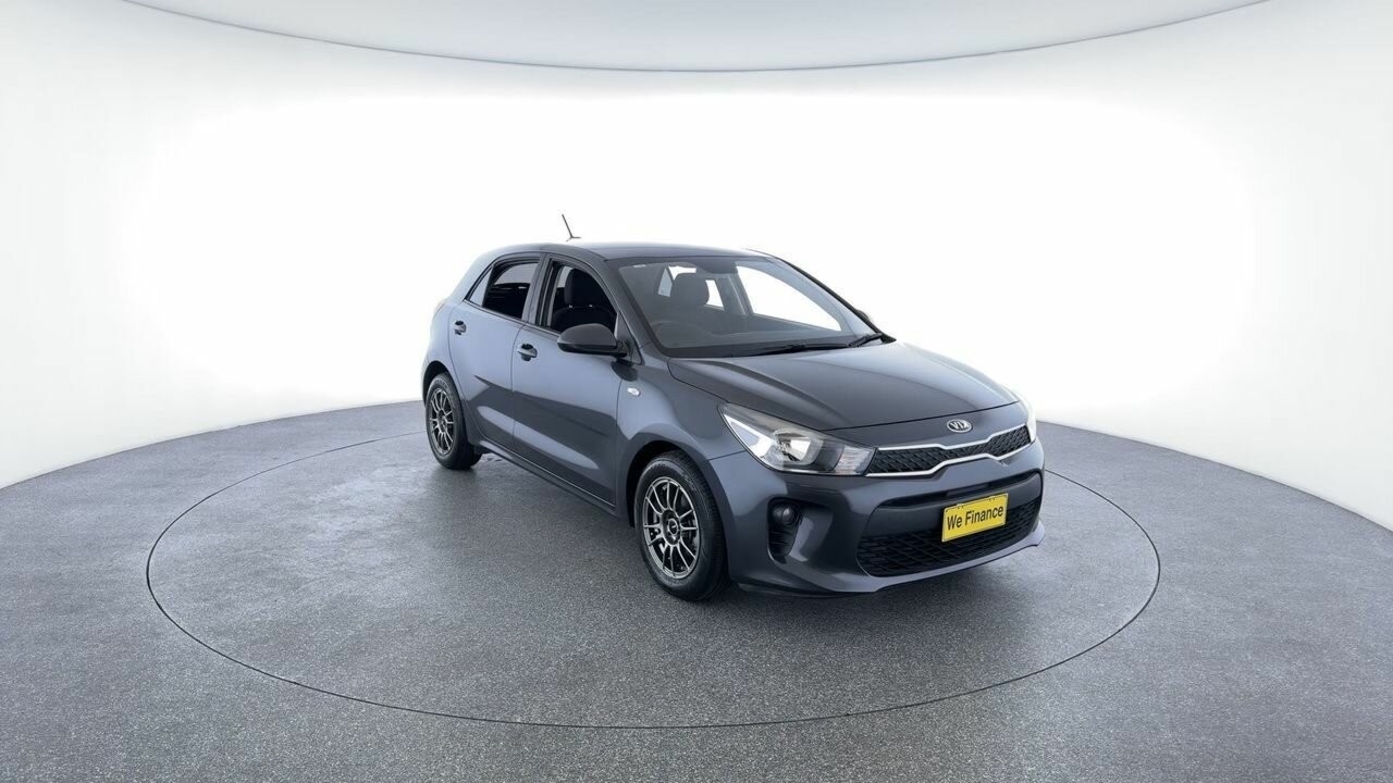 Kia Rio image 3