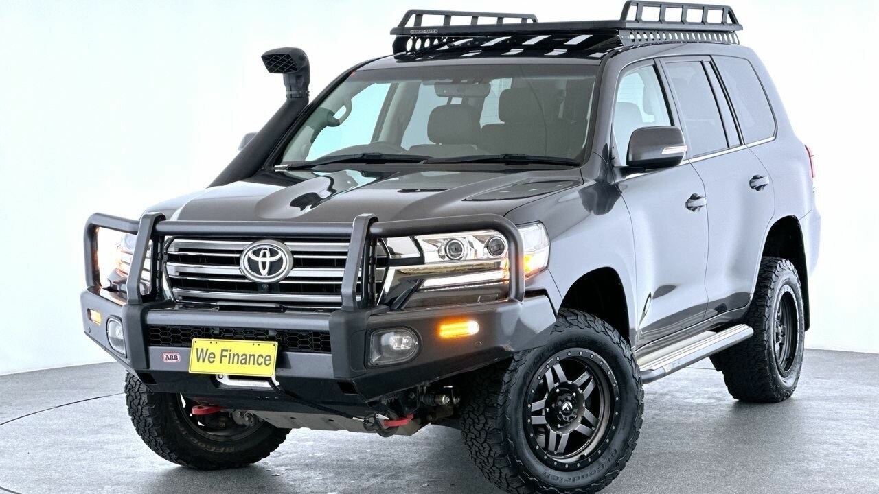 Toyota Landcruiser image 1