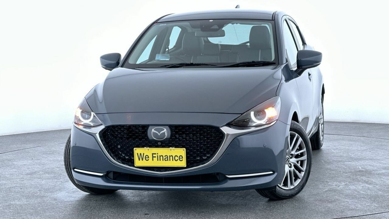 Mazda 2 image 1