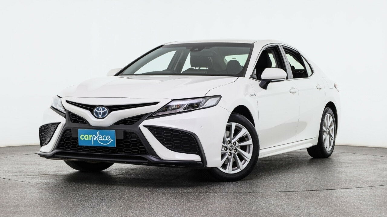 Toyota Camry image 1