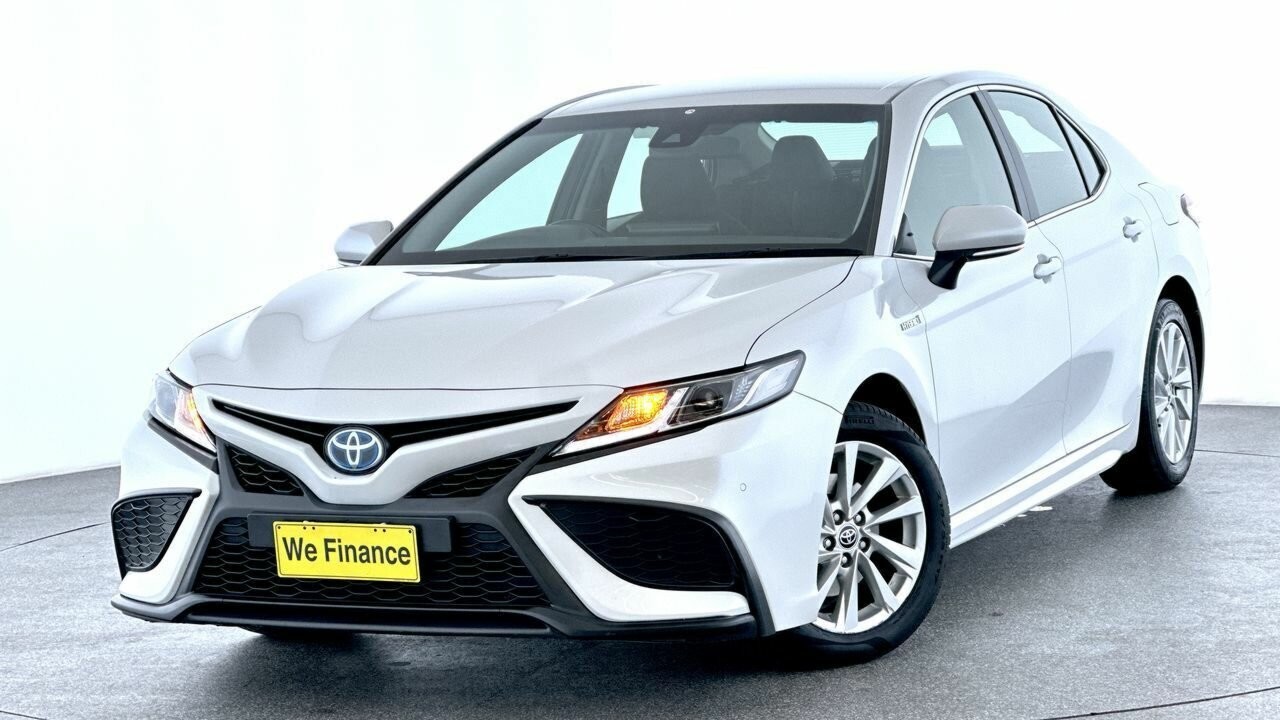 Toyota Camry image 1