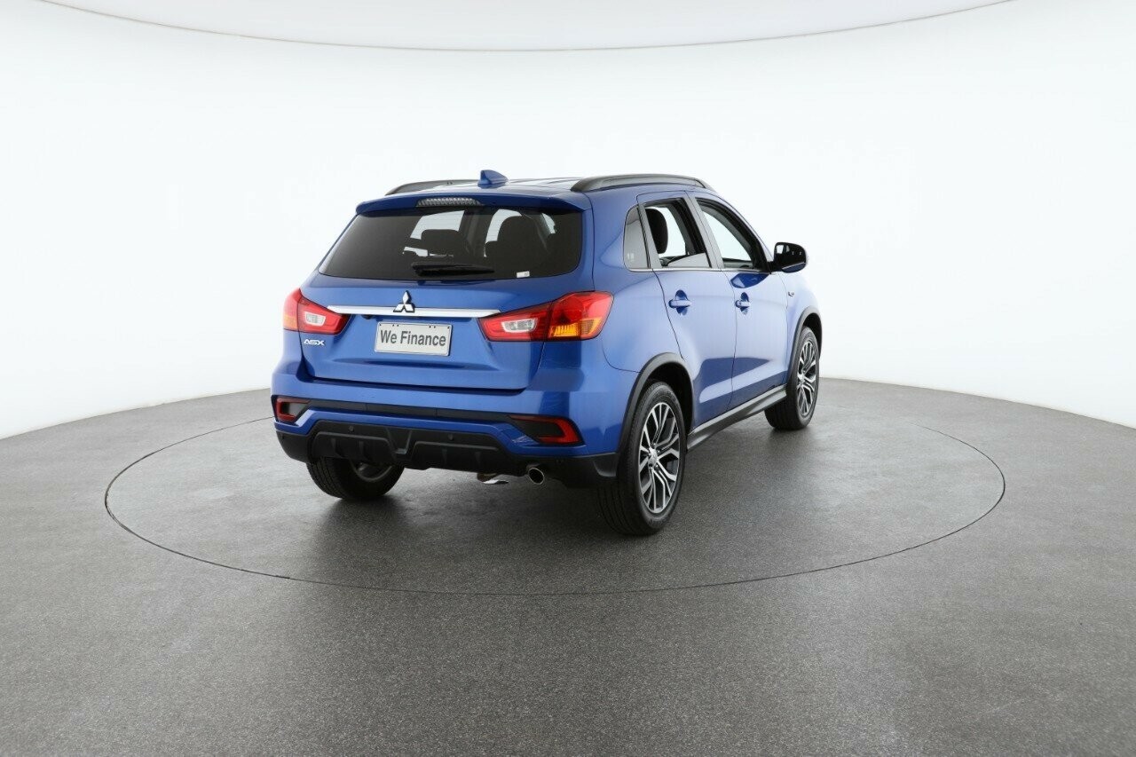 Mitsubishi Asx image 3