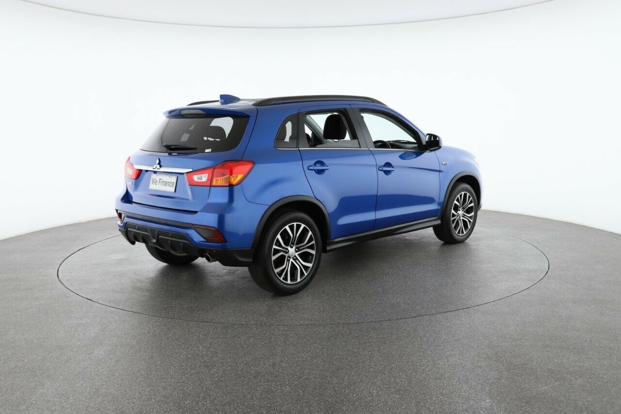 Mitsubishi Asx image 4