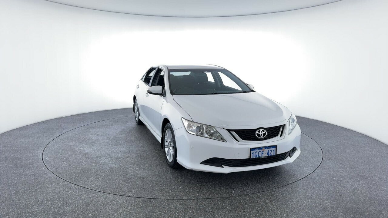 Toyota Aurion image 4