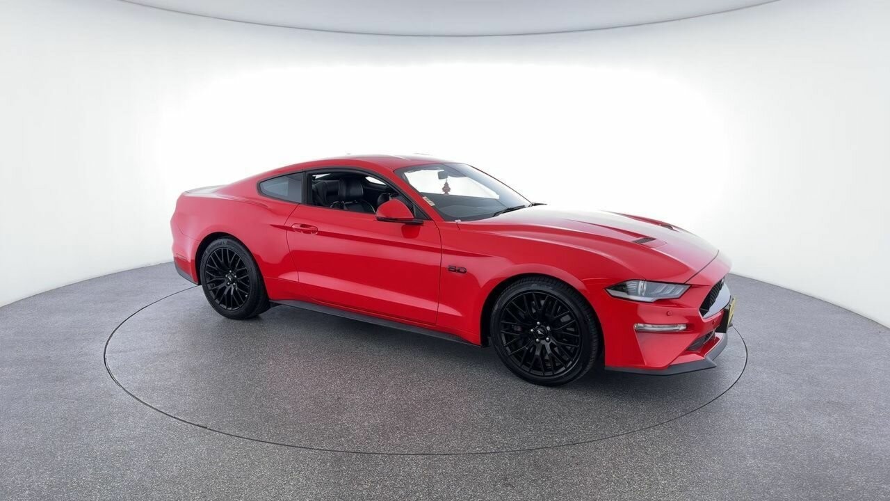 Ford Mustang image 2