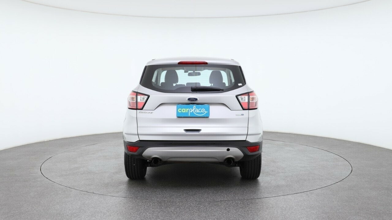 Ford Escape image 2