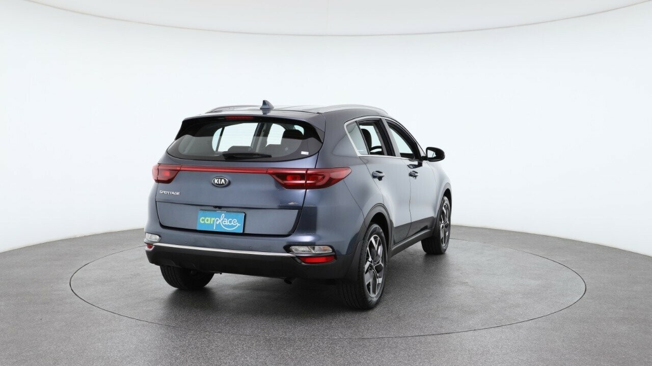 Kia Sportage image 3