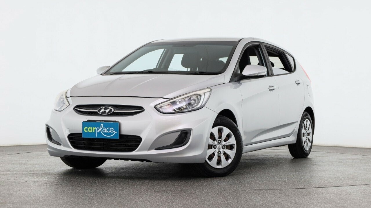 Hyundai Accent image 1