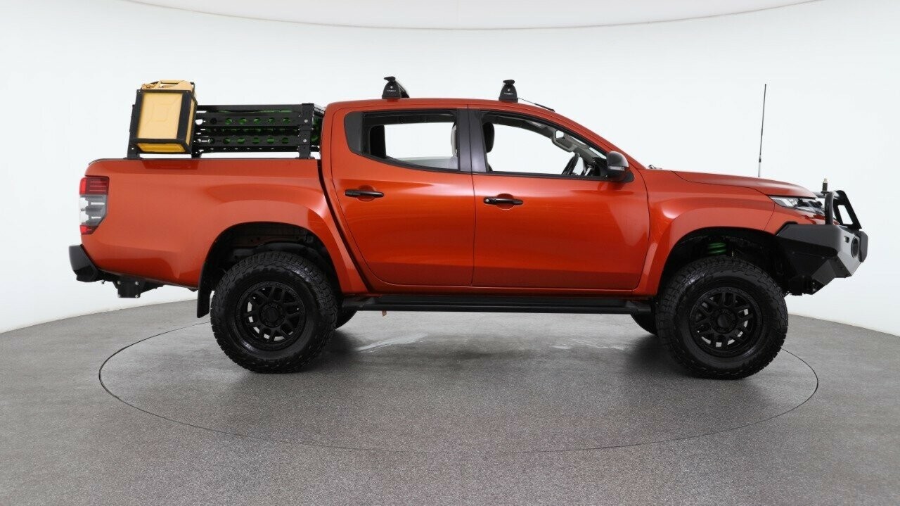 Mitsubishi Triton image 4