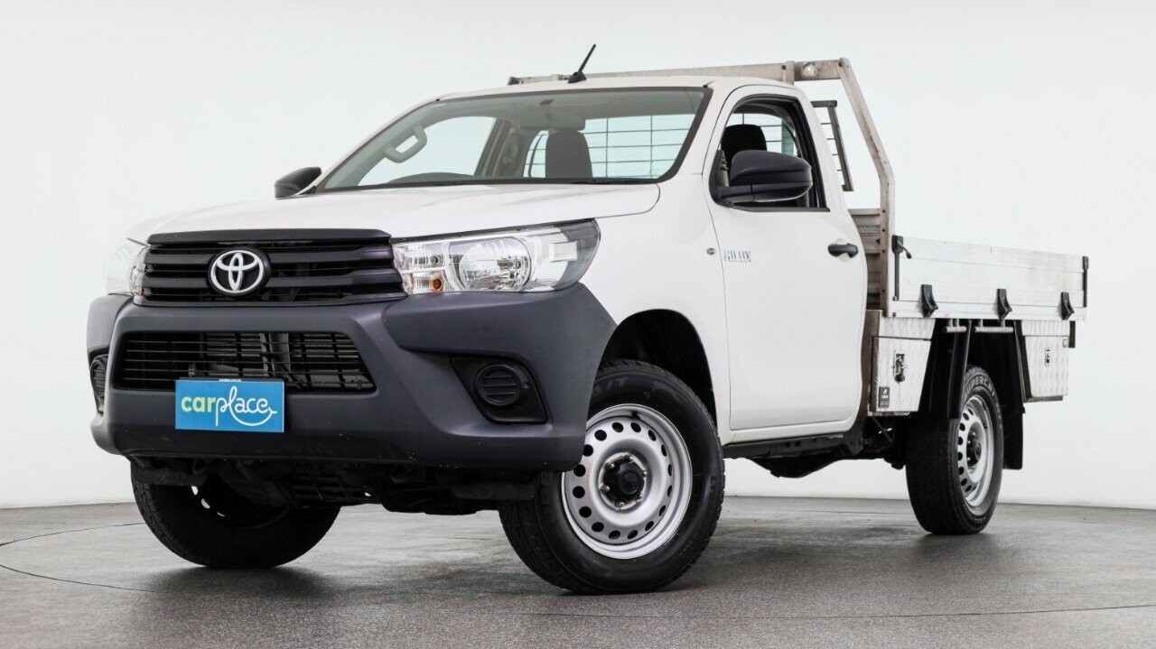 Toyota Hilux image 1