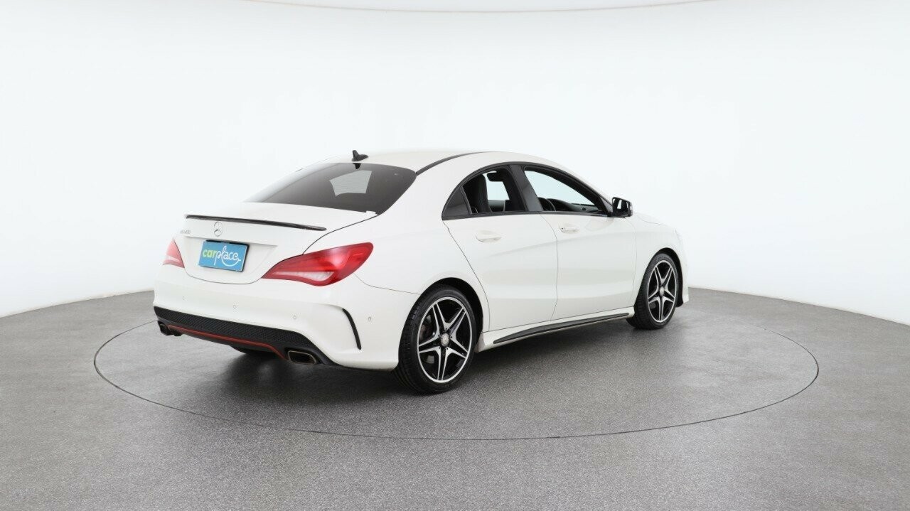 Mercedes Benz Cla-class image 4