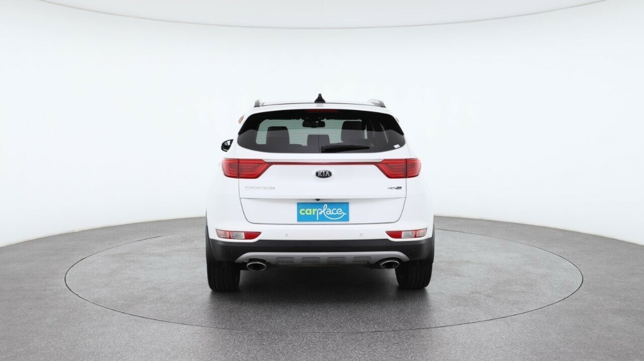 Kia Sportage image 2