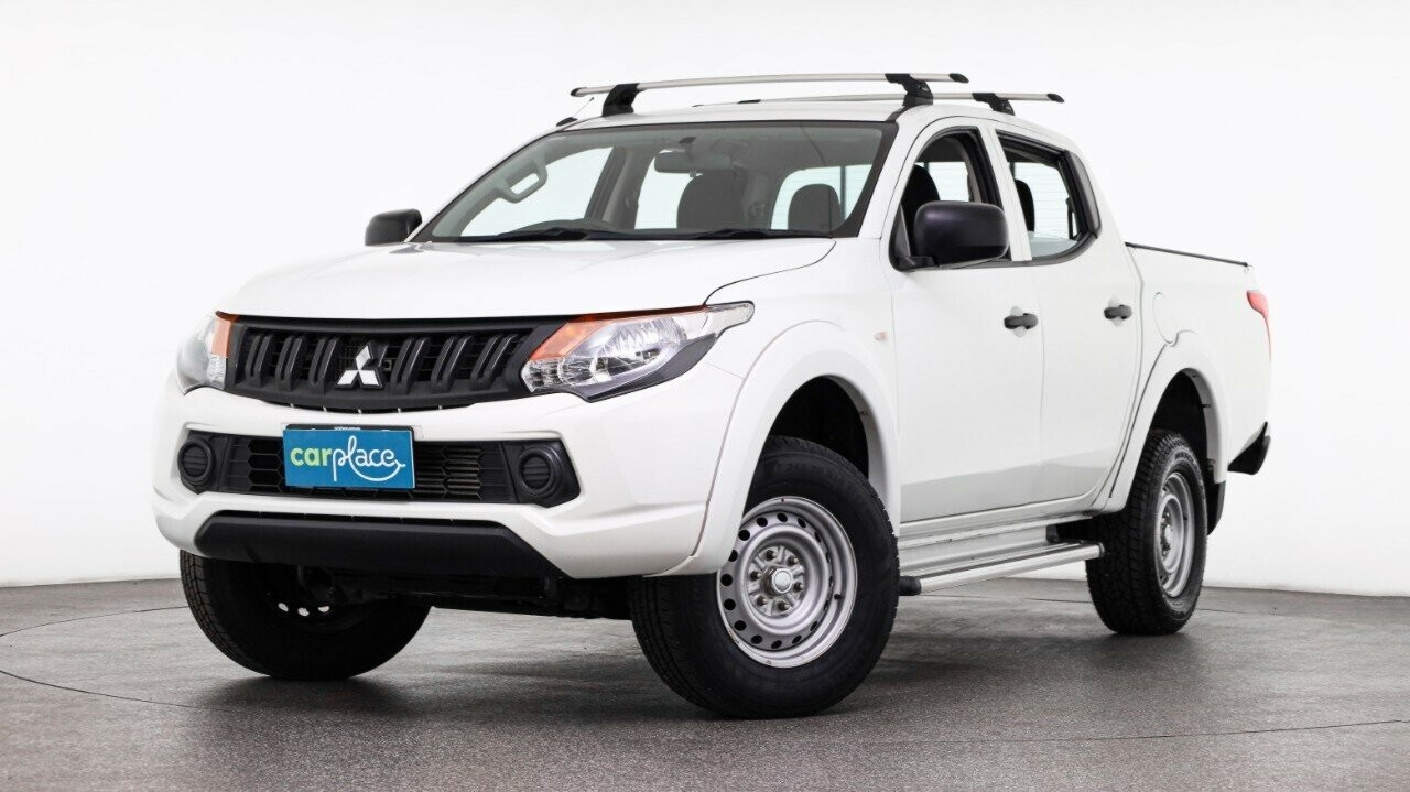 Mitsubishi Triton image 1