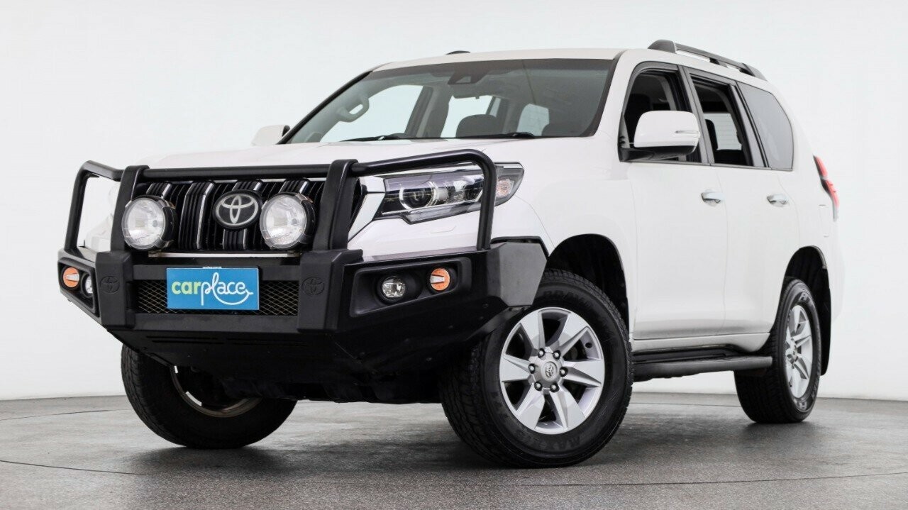 Toyota Landcruiser Prado image 1