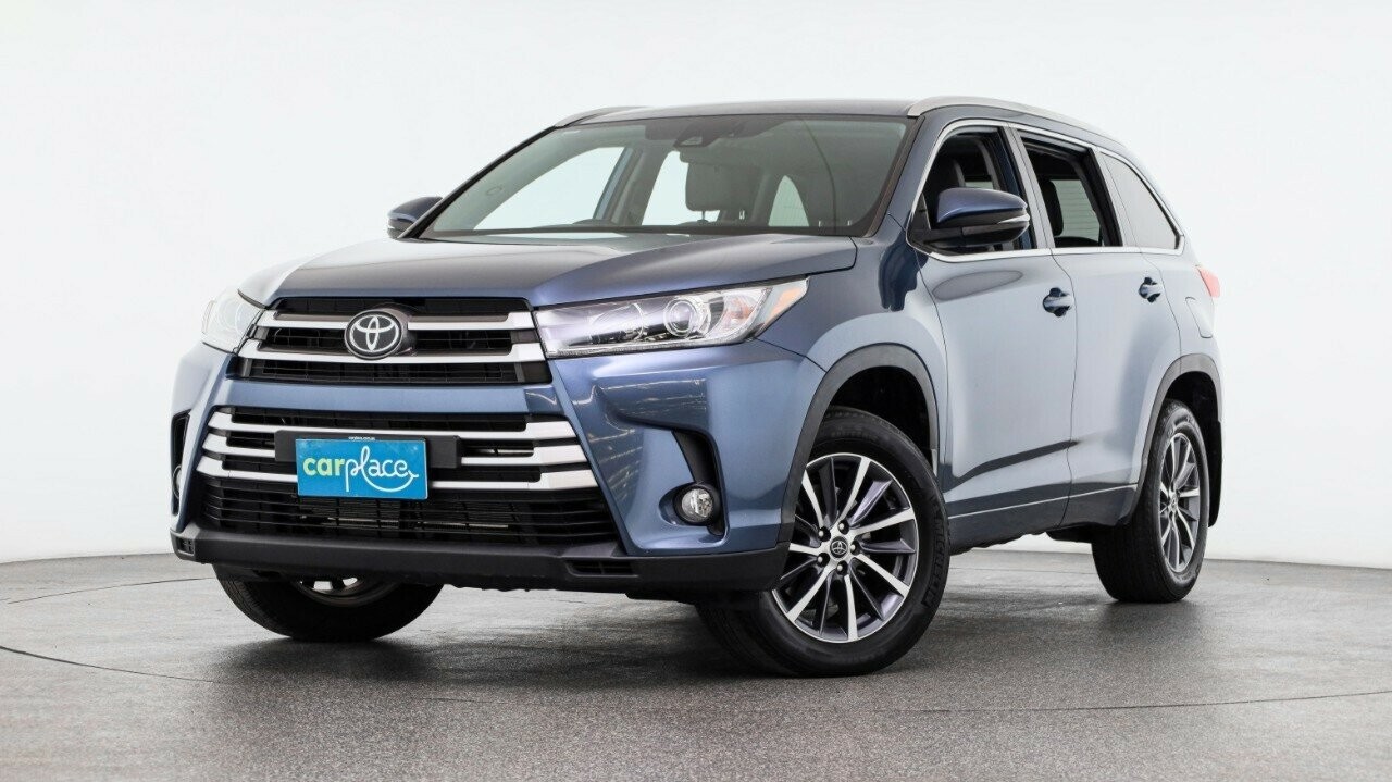 Toyota Kluger image 1