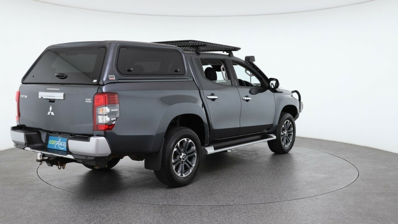 Mitsubishi Triton image 4