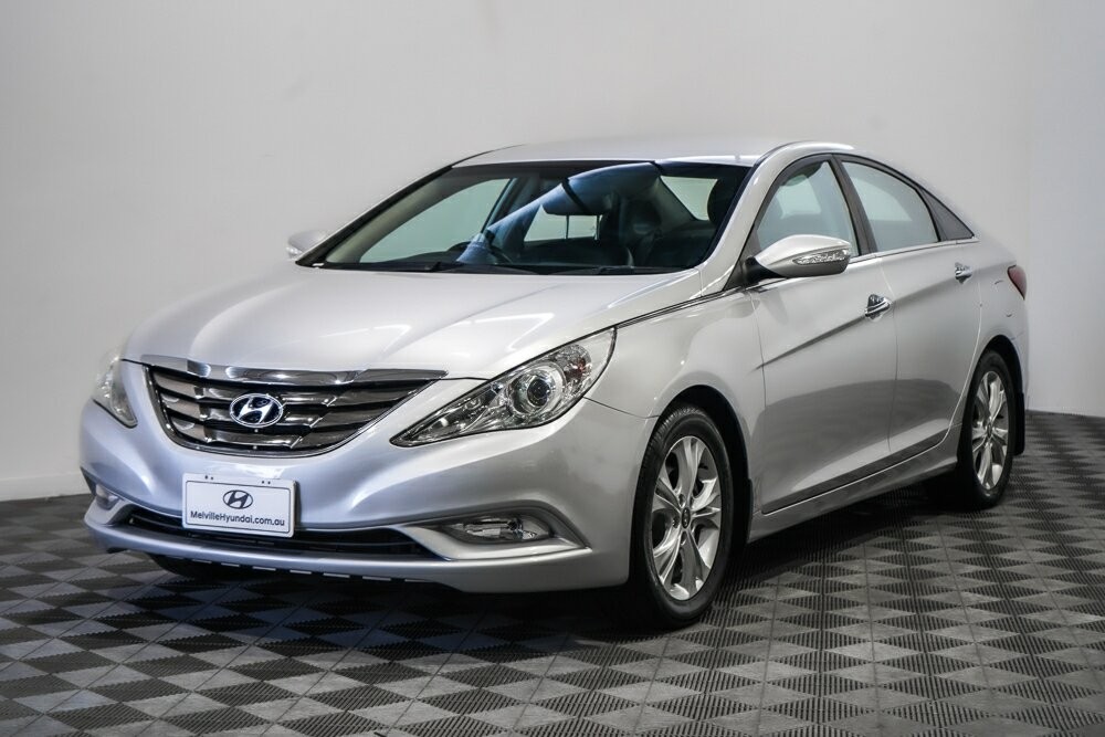 Hyundai I45 image 4