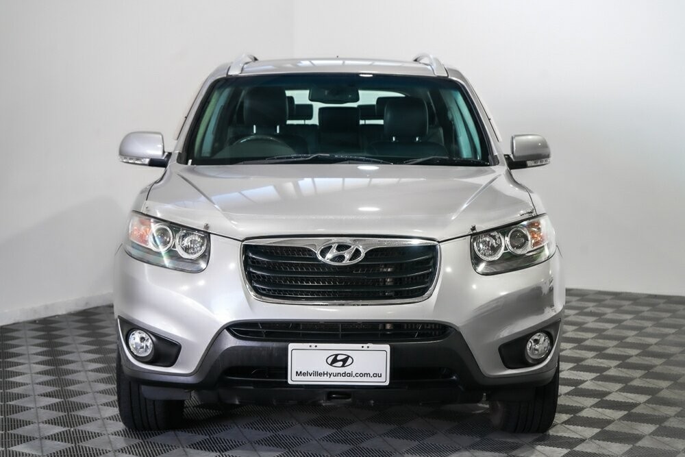 Hyundai Santa Fe image 3