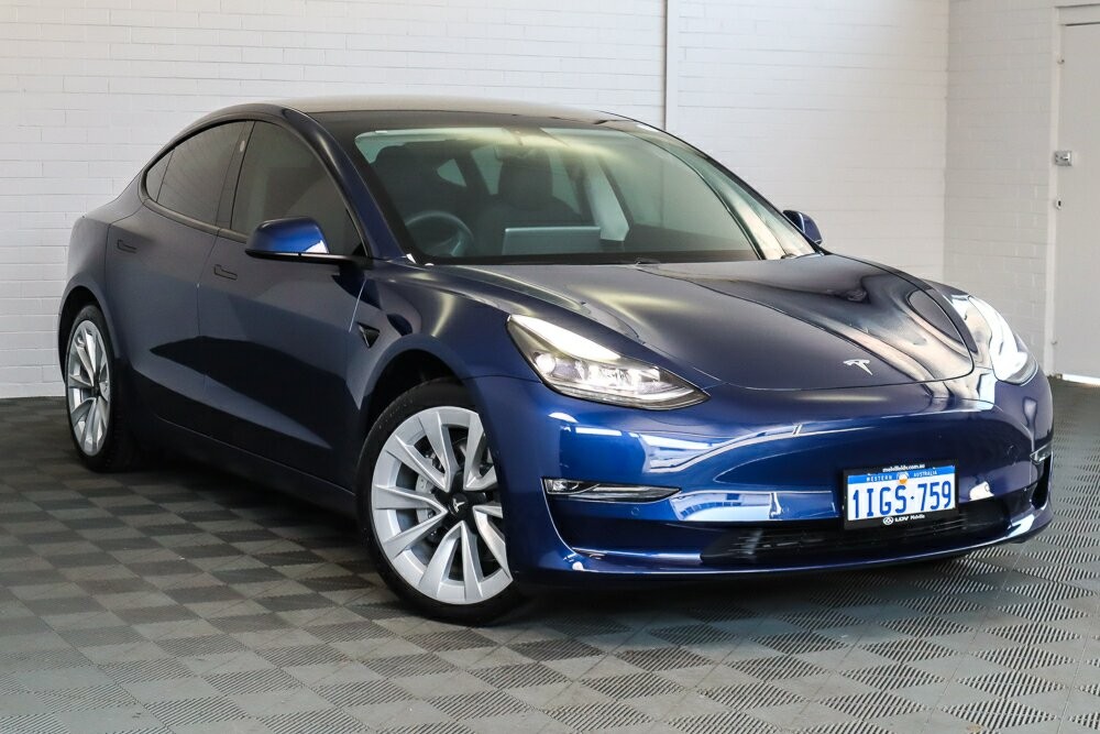 Tesla Model 3 image 1