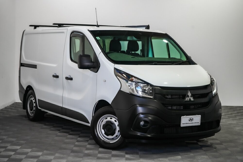 Mitsubishi Express image 1