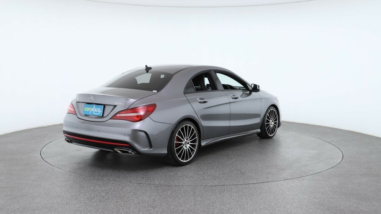 Mercedes Benz Cla-class image 4