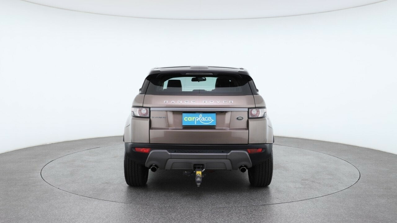 Land Rover Range Rover Evoque image 2