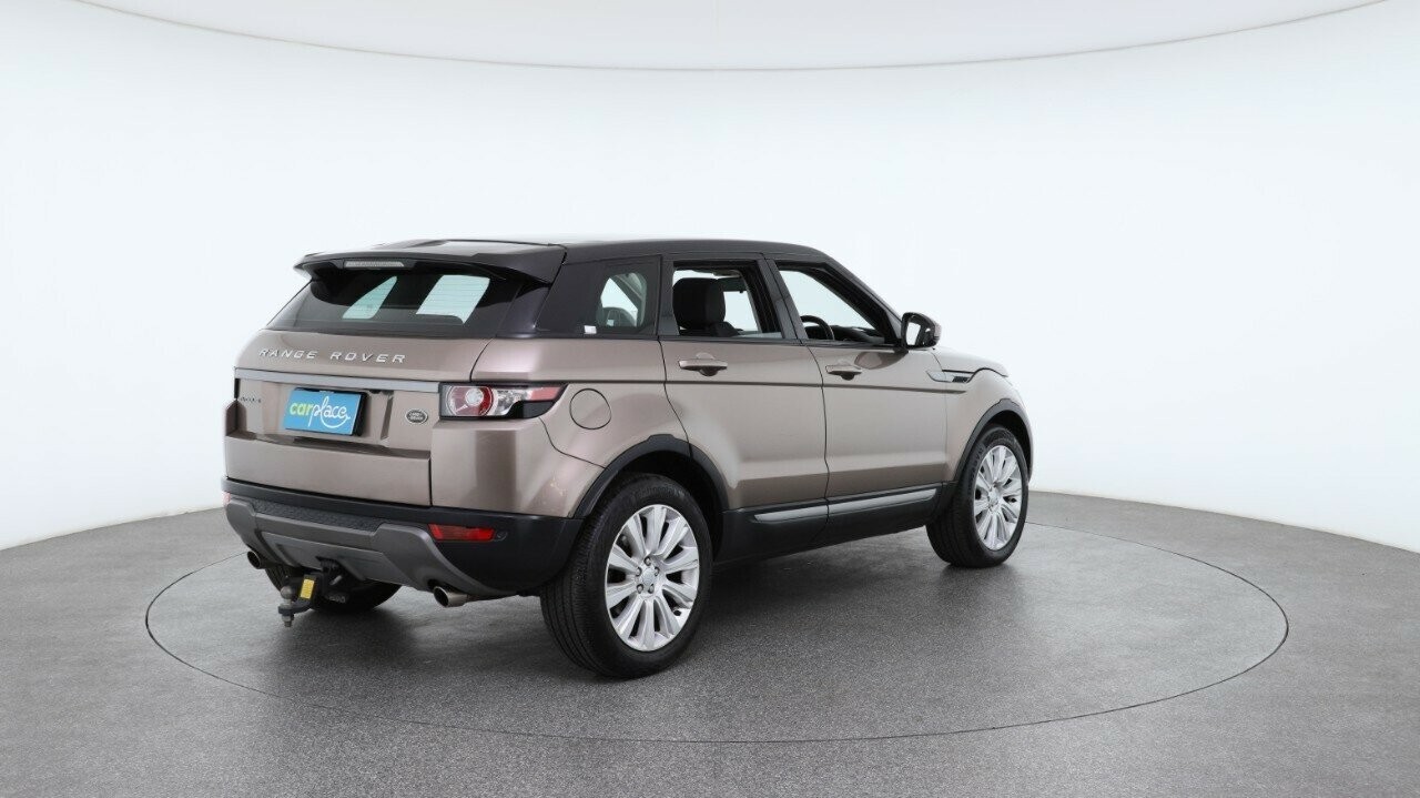 Land Rover Range Rover Evoque image 4