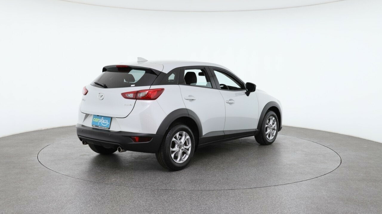 Mazda Cx-3 image 4