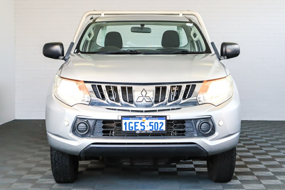 Mitsubishi Triton image 4