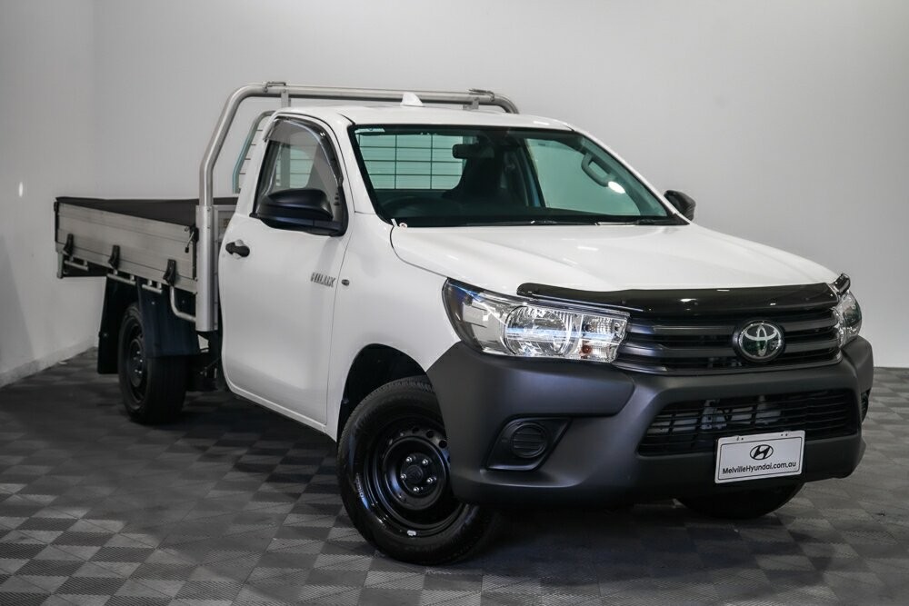 Toyota Hilux image 1