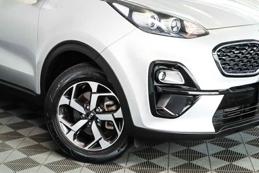 Kia Sportage image 2