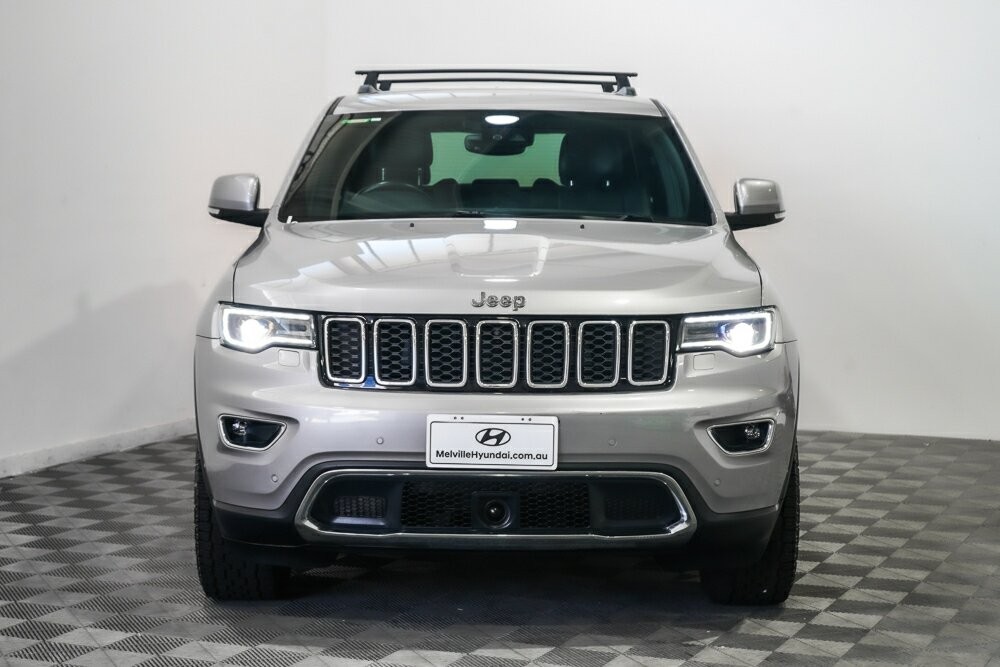 Jeep Grand Cherokee image 3