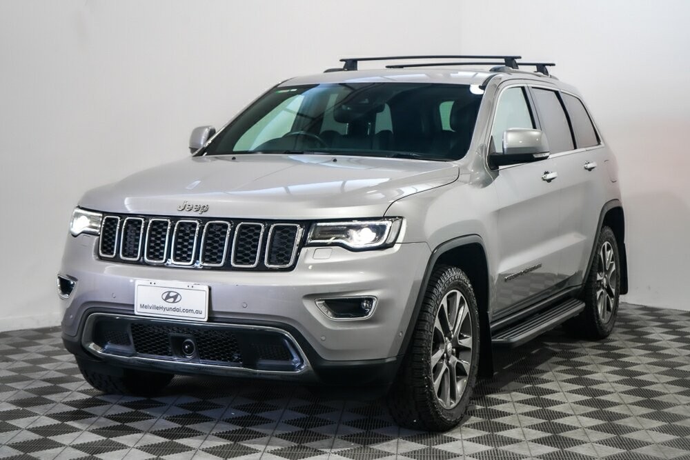 Jeep Grand Cherokee image 4