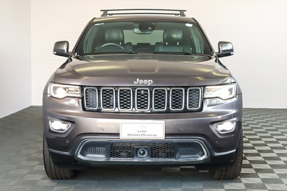 Jeep Grand Cherokee image 4