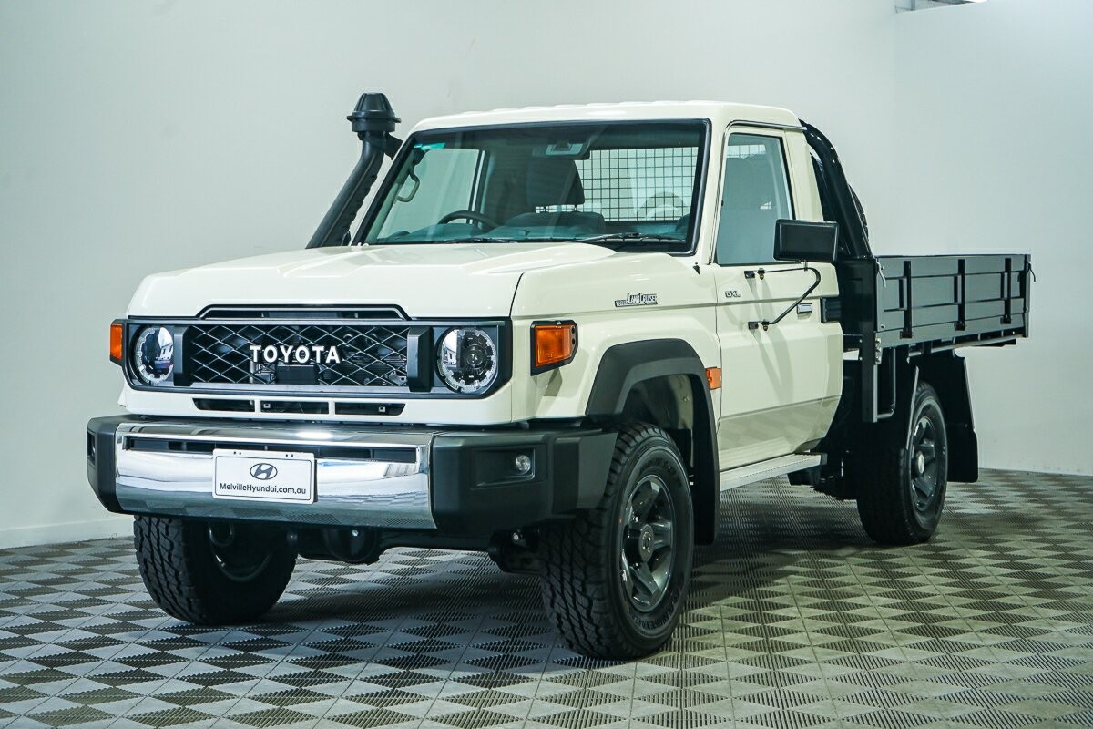 Toyota Landcruiser image 4