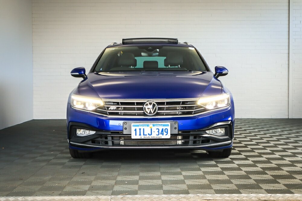 Volkswagen Passat image 3