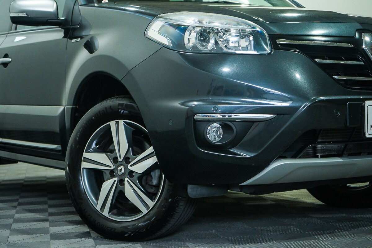 Renault Koleos image 2