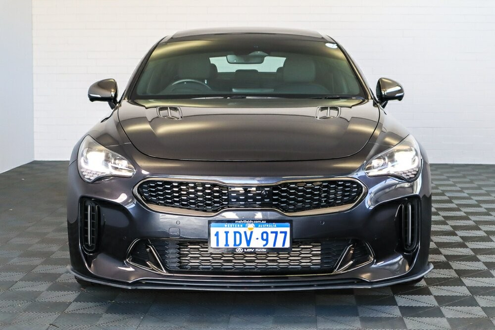 Kia Stinger image 4