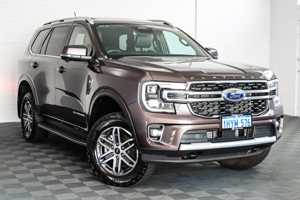 Ford Everest image 1