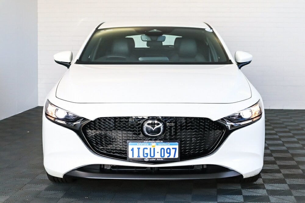 Mazda 3 image 4