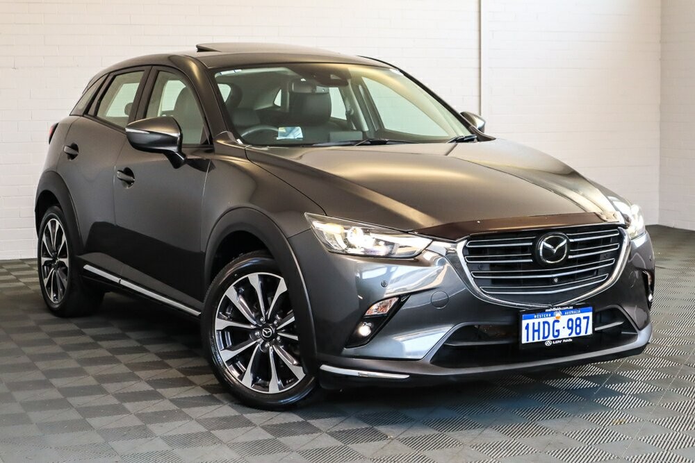 Mazda Cx-3 image 1