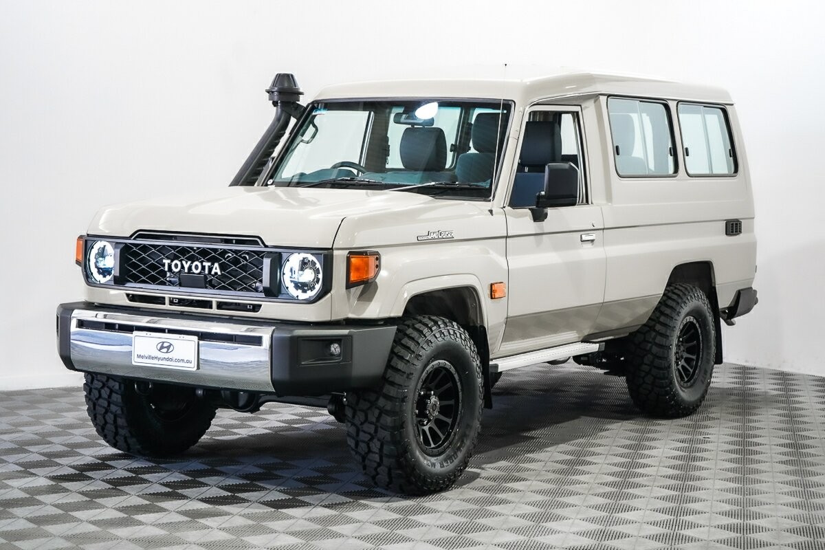 Toyota Landcruiser image 4