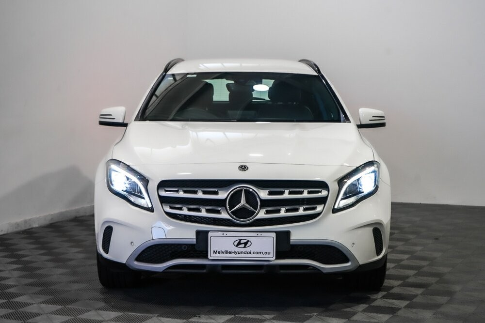 Mercedes Benz Gla-class image 3