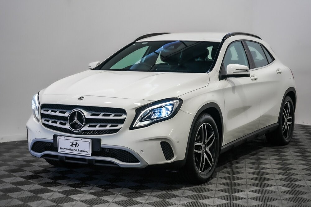 Mercedes Benz Gla-class image 4