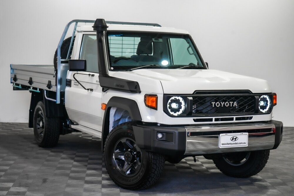 Toyota Landcruiser image 1