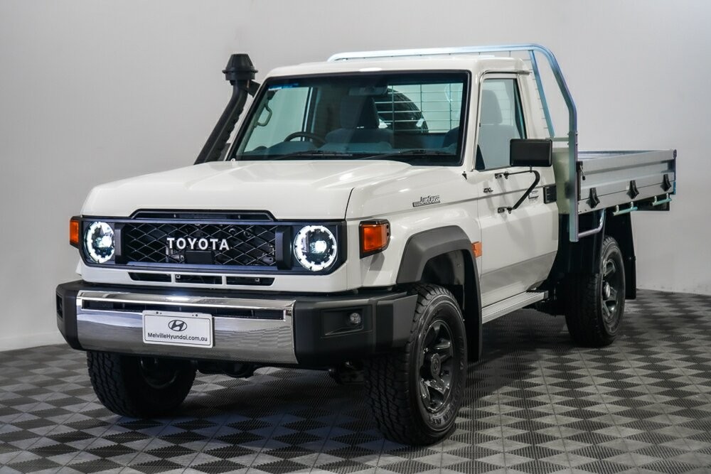 Toyota Landcruiser image 4