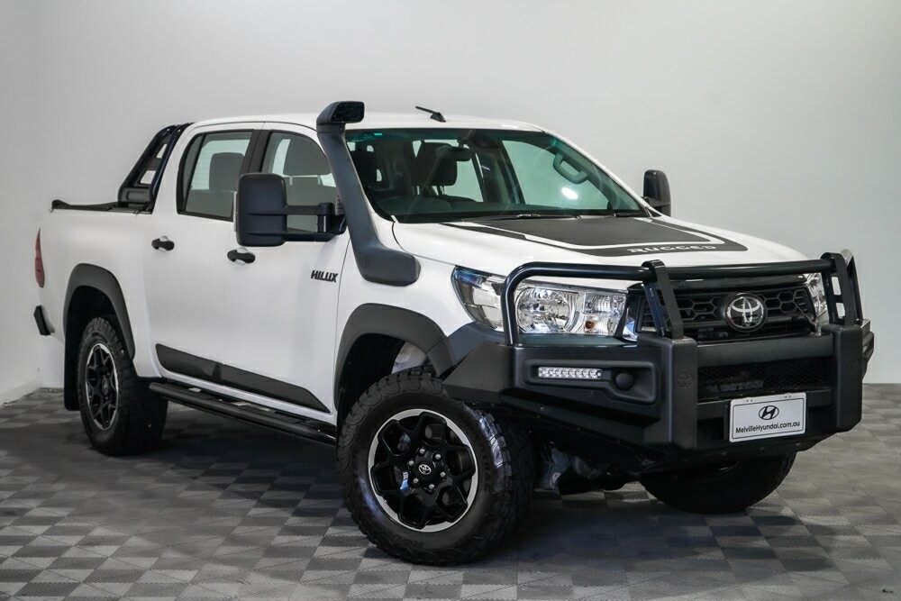 Toyota Hilux image 1