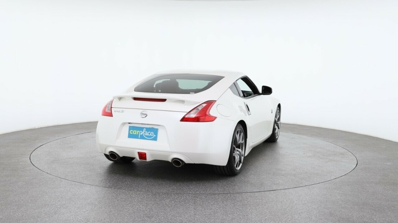 Nissan 370z image 3