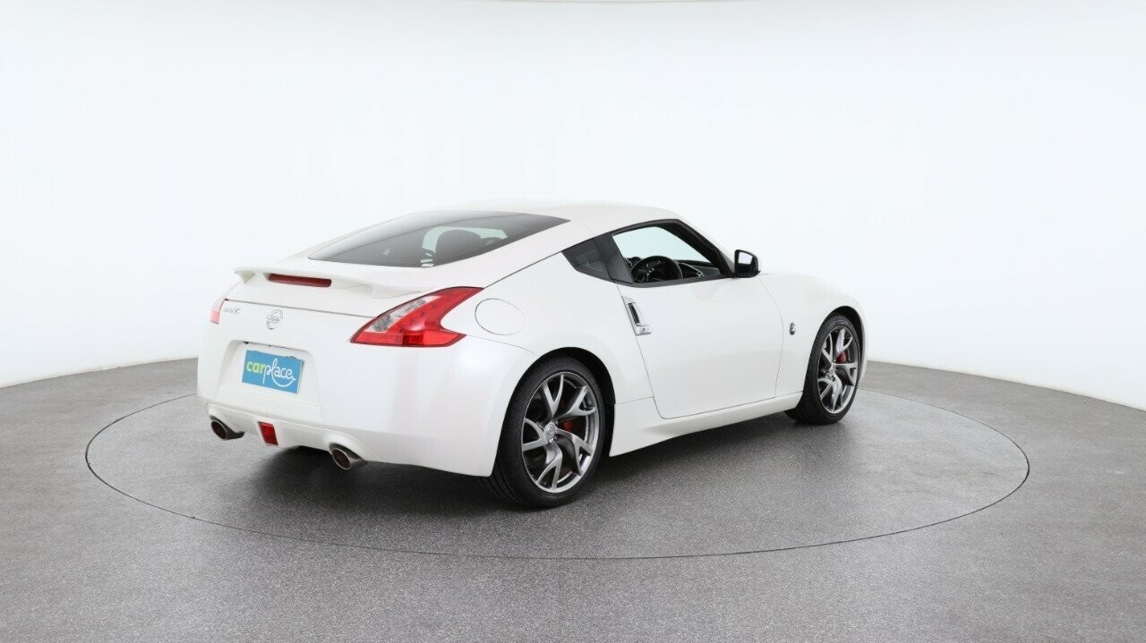 Nissan 370z image 4